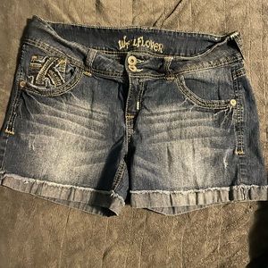 Women’s shorts size 14